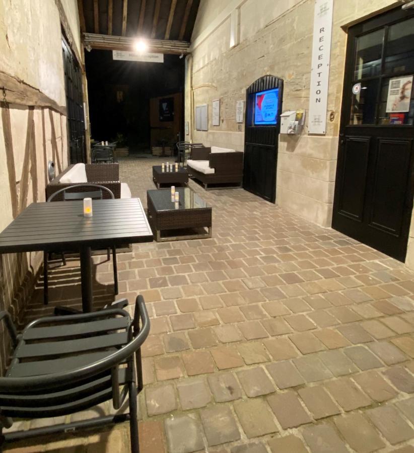 Logis - Hotel & Restaurant Saint Nicolas 쇼몽 앙 벡상 외부 사진